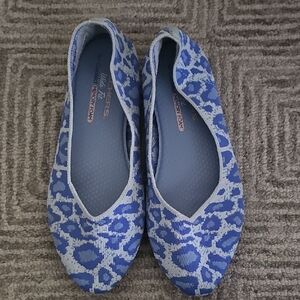 Skechers Blue Leopard Knit Slip-On Ballet Flats